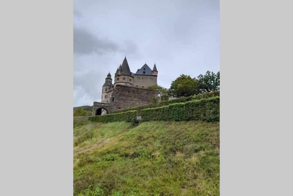 Hinter Burg, Haus Mit Garten Mayen Luaran gambar