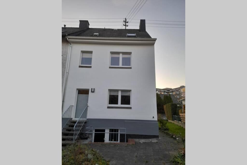 Hinter Burg, Haus Mit Garten Mayen Luaran gambar