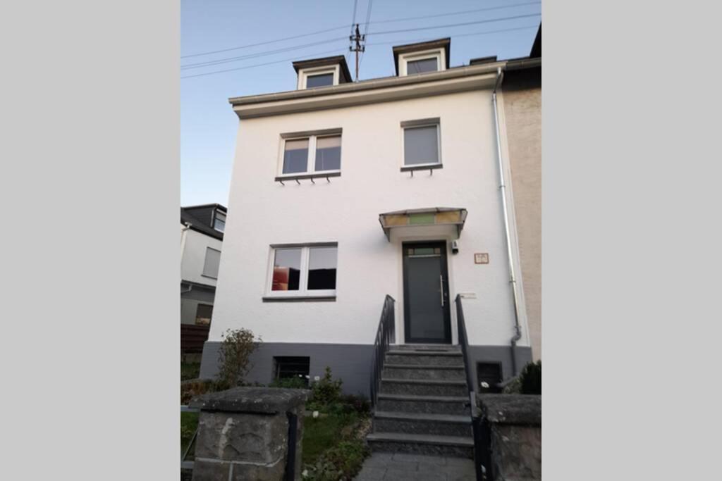 Hinter Burg, Haus Mit Garten Mayen Luaran gambar